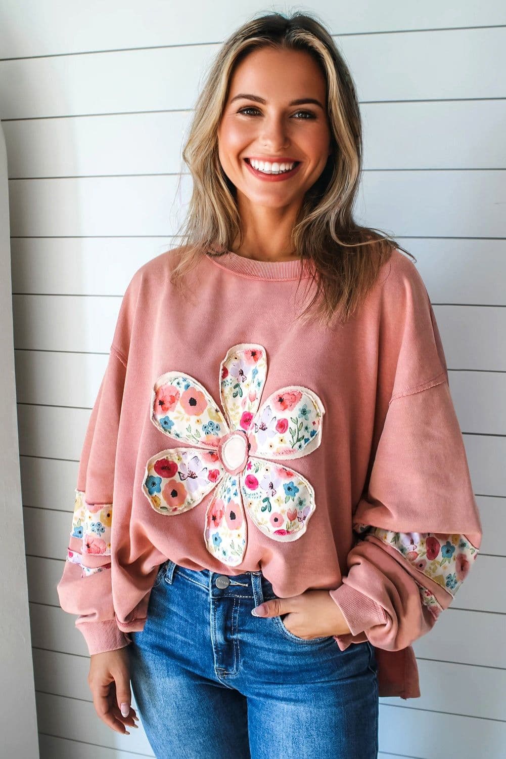 image-Pale Khaki Floral Applique Baggy Pullover Sweatshirt