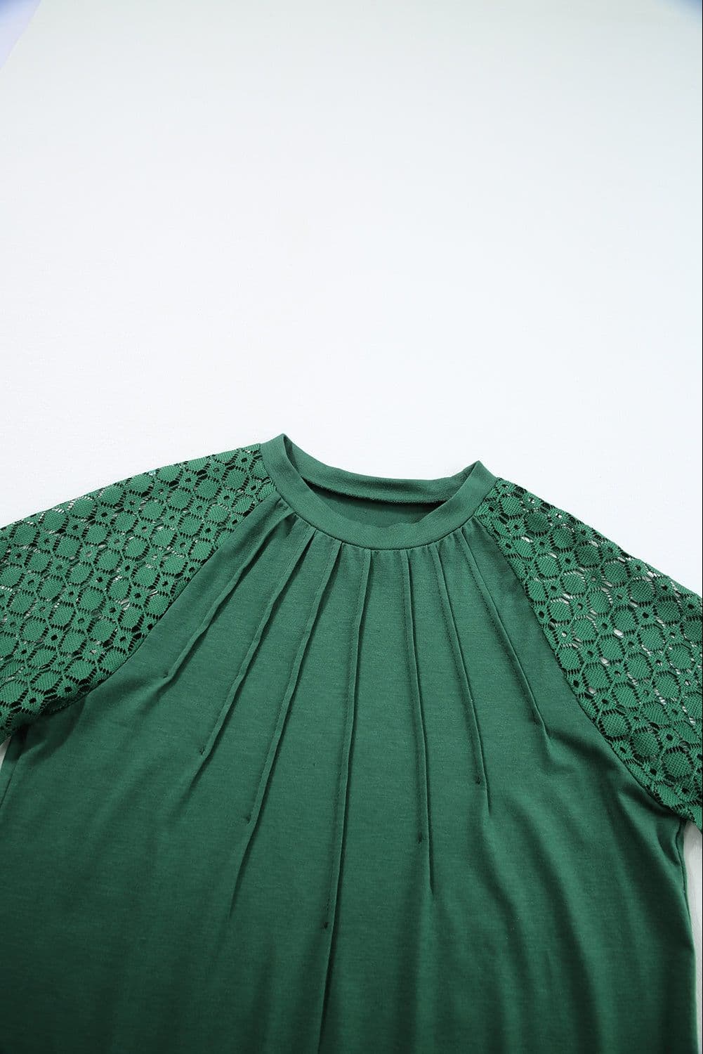 image-Khaki Contrast Lace Raglan Sleeve Tee - Casual Short Sleeve Top