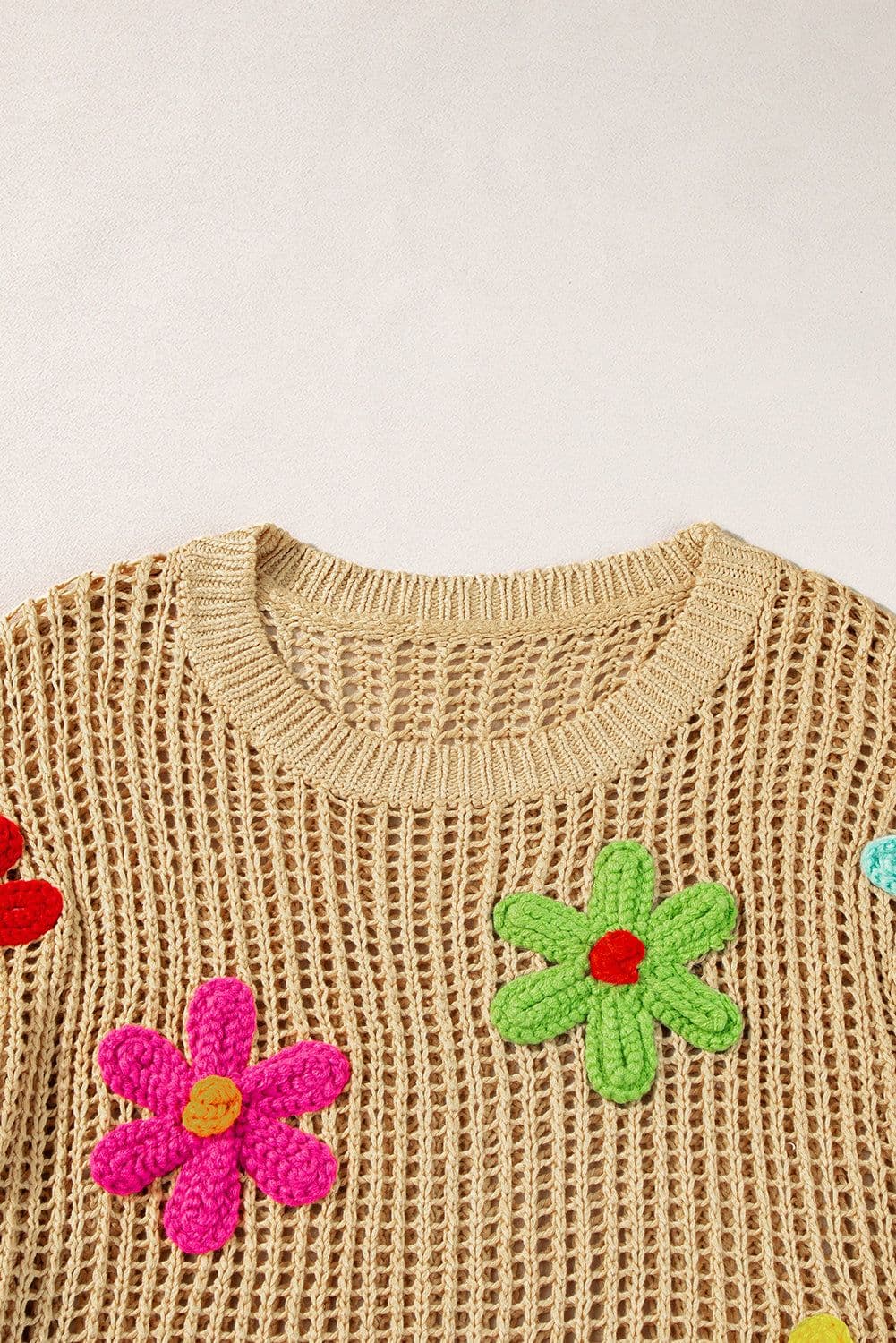 image-White Crochet Flower Hollow-out Sweater T-Shirt