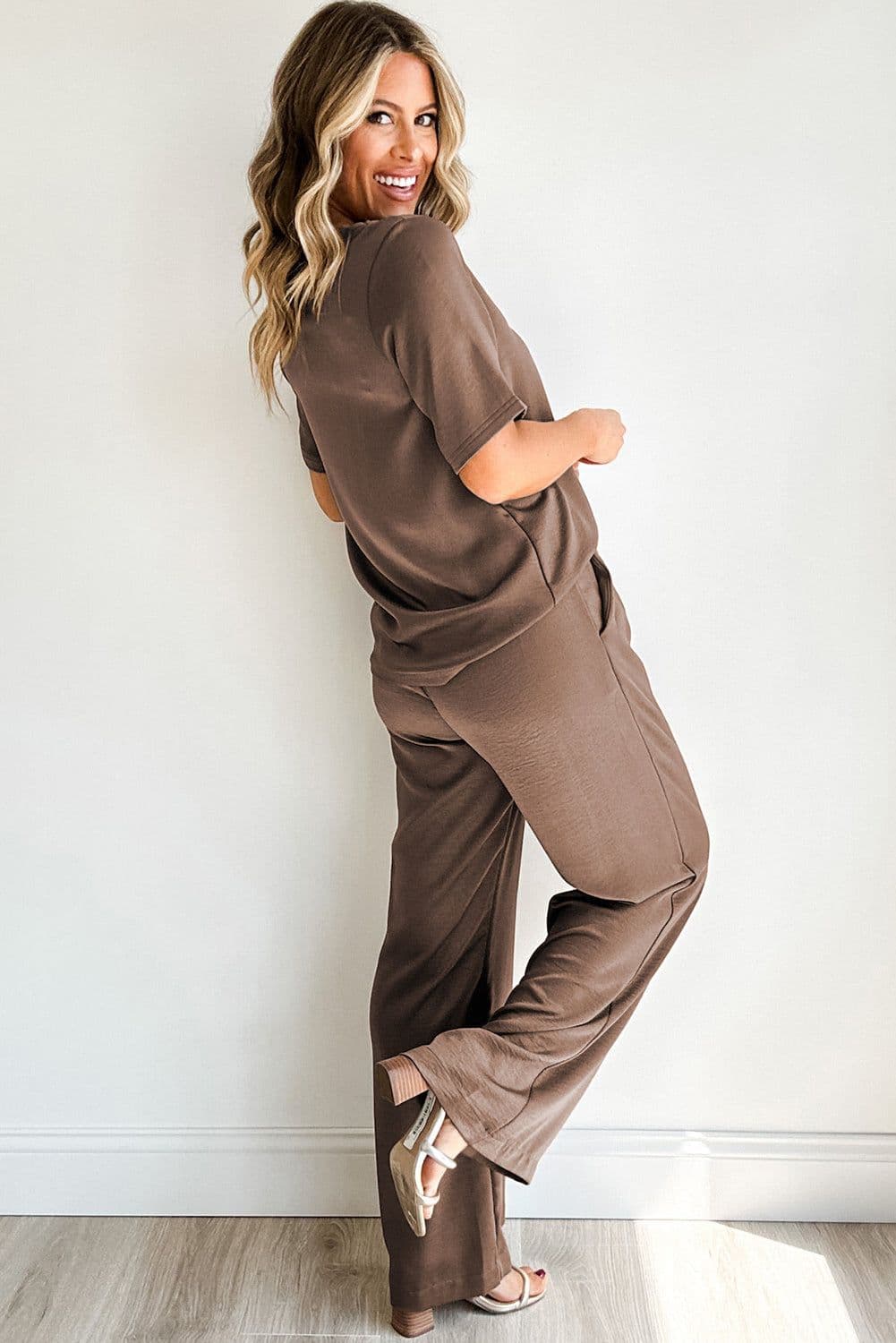 image-Solid Color T-Shirt & Wide Leg Pants Set - 2pcs - Comfortable Fabric