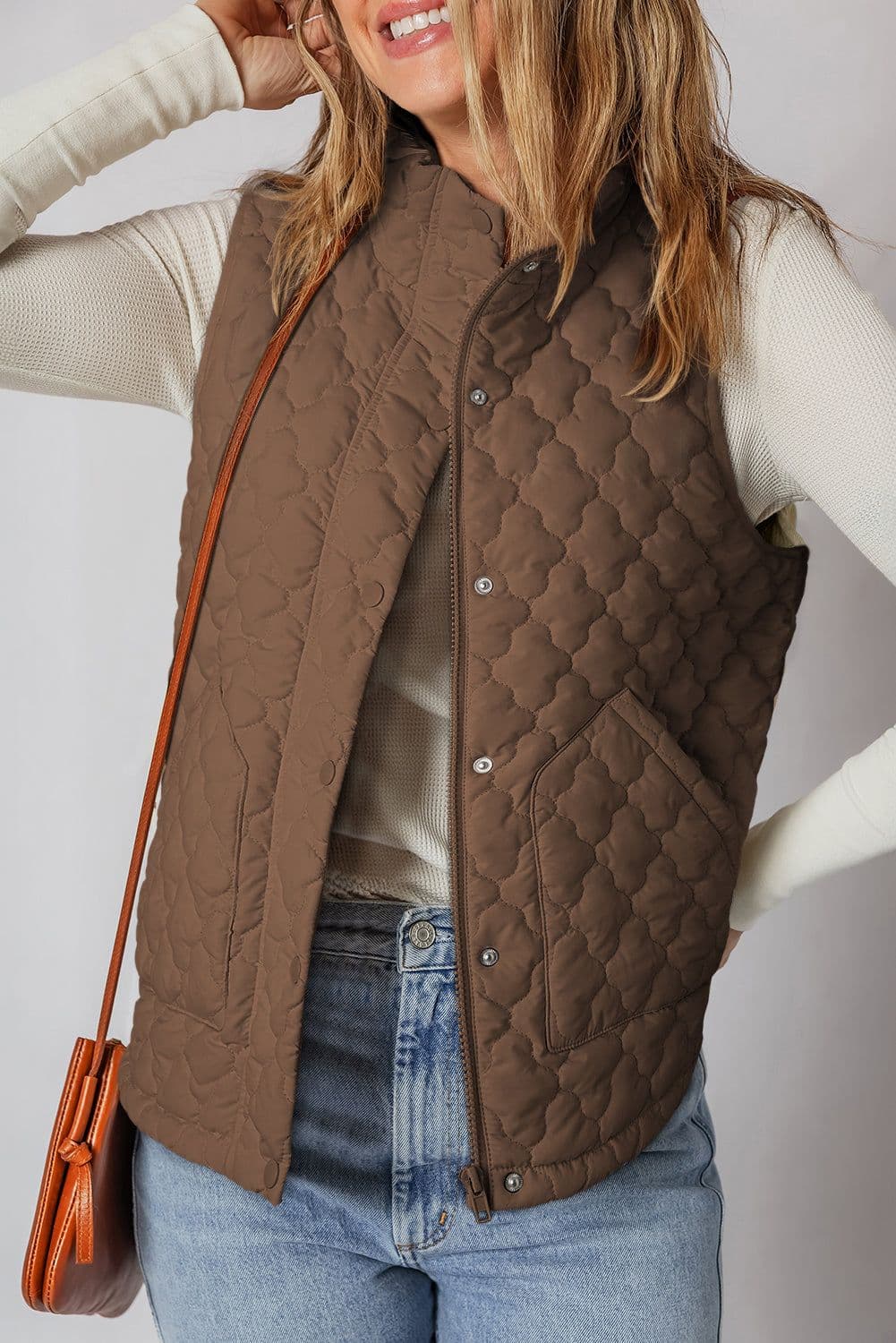 image-Wild Ginger Flower Shape Quilted Snap Button Zip Up Winter Vest