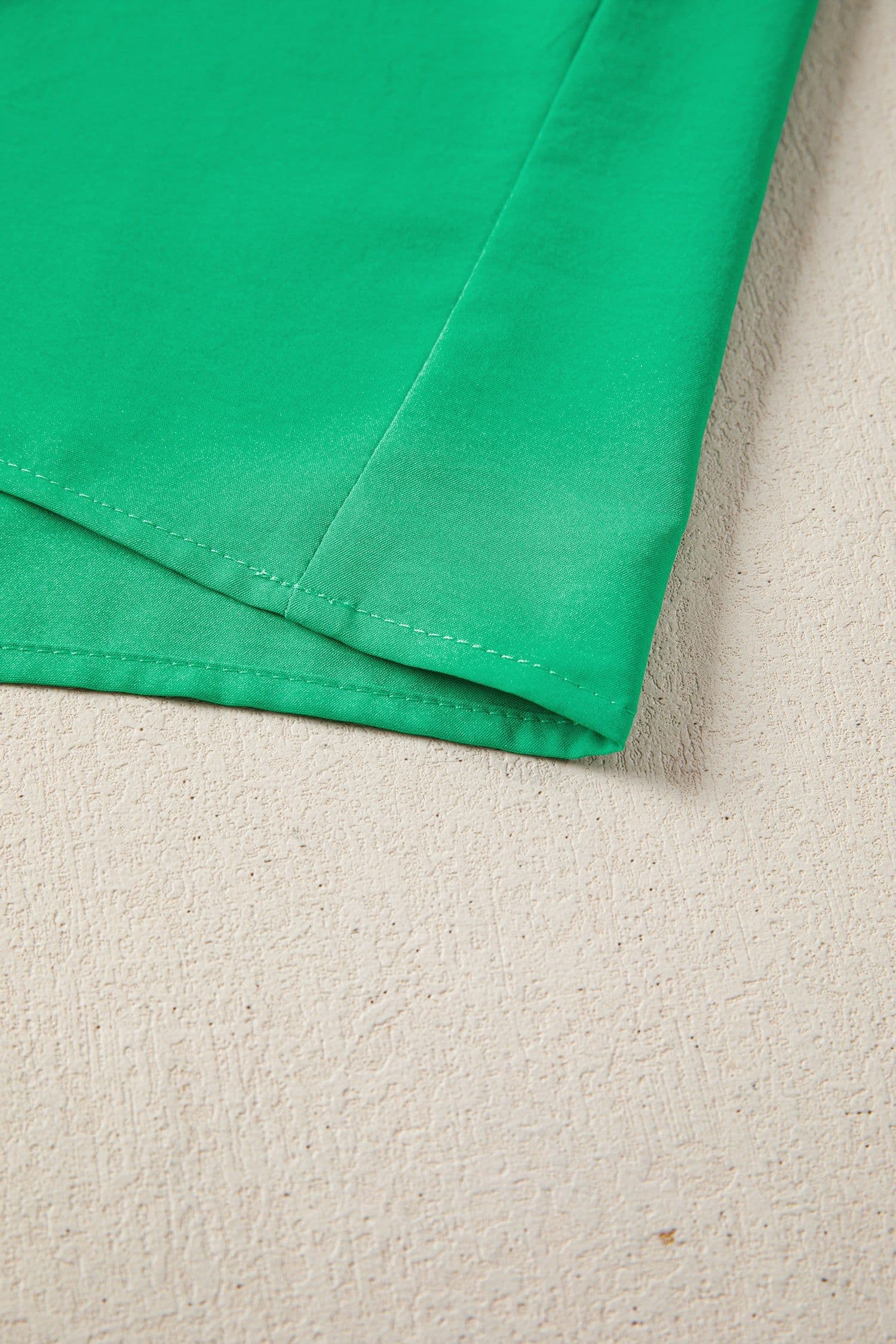 image-Bright Green V Neck Puff Sleeve High Waist Tiered Maxi