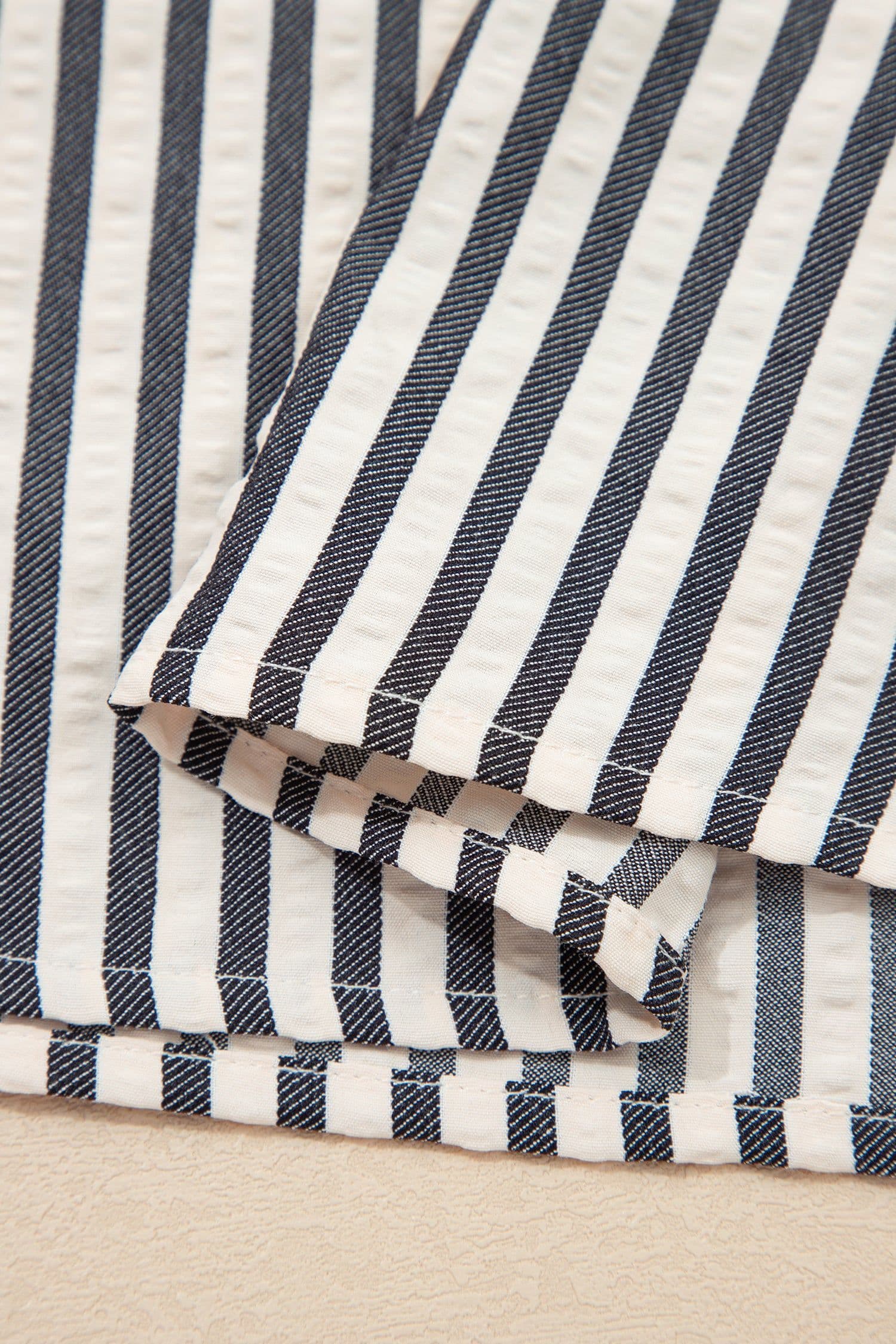 image-Black Stripe Polo Collar Half Zip Short Puff Sleeve Blouse
