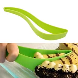 image-Cake Cutter Triangle Slicer for Birthday Cakes