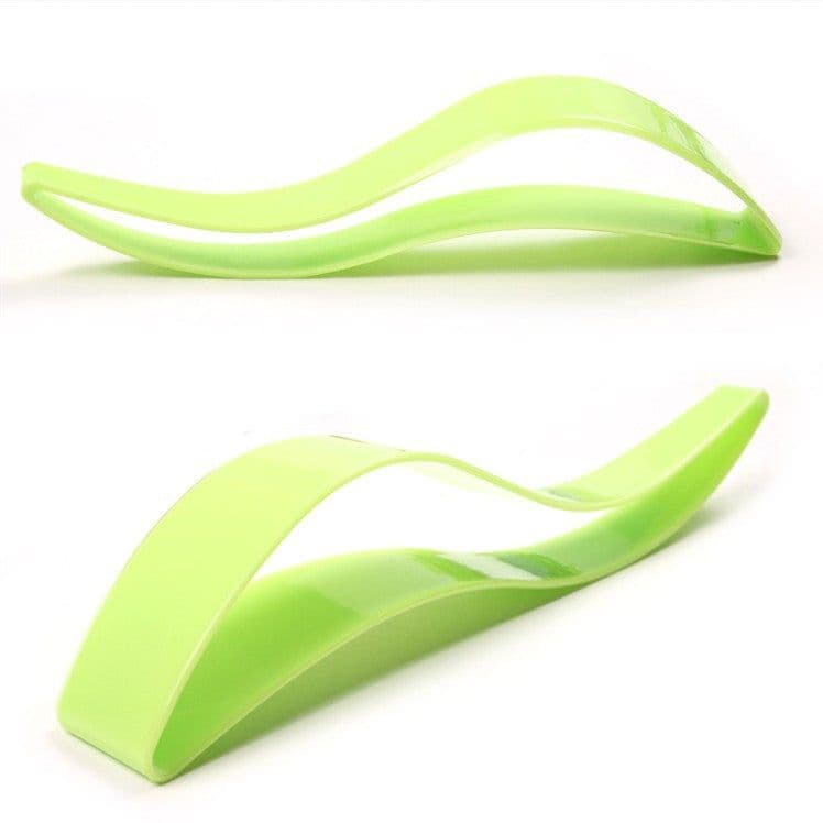 image-Cake Cutter Triangle Slicer for Birthday Cakes
