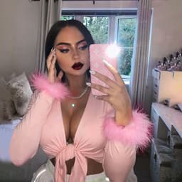 image-Women's Cropped Long Sleeve Tie Front T-Shirt Pink V-Neck Top