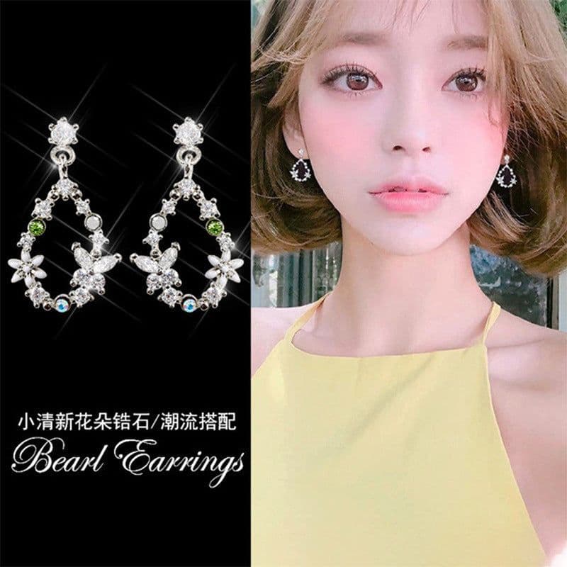 image-S925 Silver Needle Pearl Flower Earrings Korean Style Geometric
