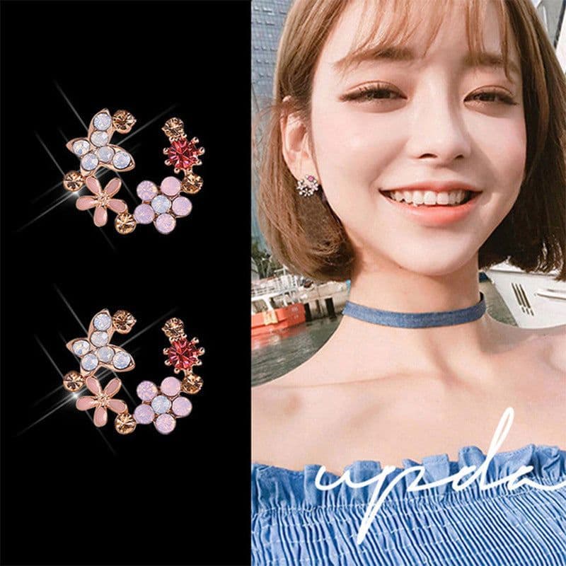 image-S925 Silver Needle Pearl Flower Earrings Korean Style Geometric