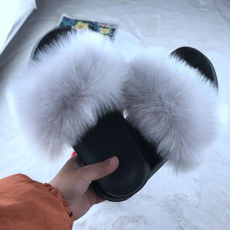 image-Unisex Faux Fur Flip Flop Slippers Flat Sandals