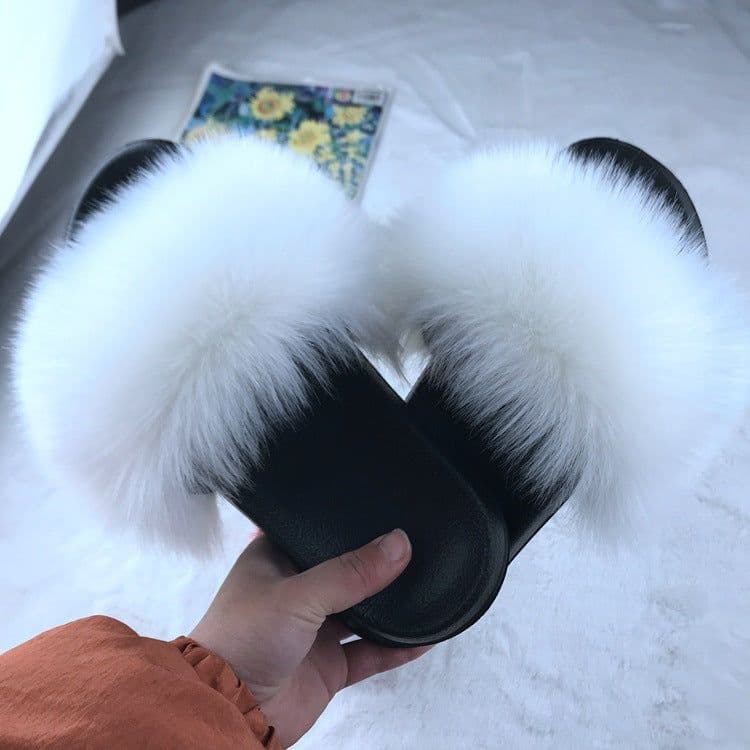 image-Unisex Faux Fur Flip Flop Slippers Flat Sandals