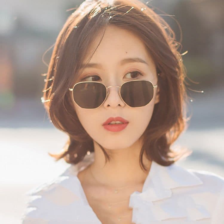 image-Women's Square Frame Metal Sunglasses UV400 Retro Driving Eyewear