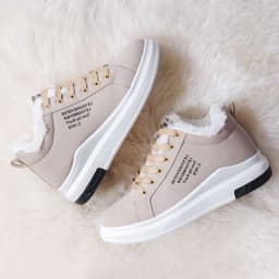 image-Women's Low-Cut Cotton Shoes Winter Warm Flat Heel Boots