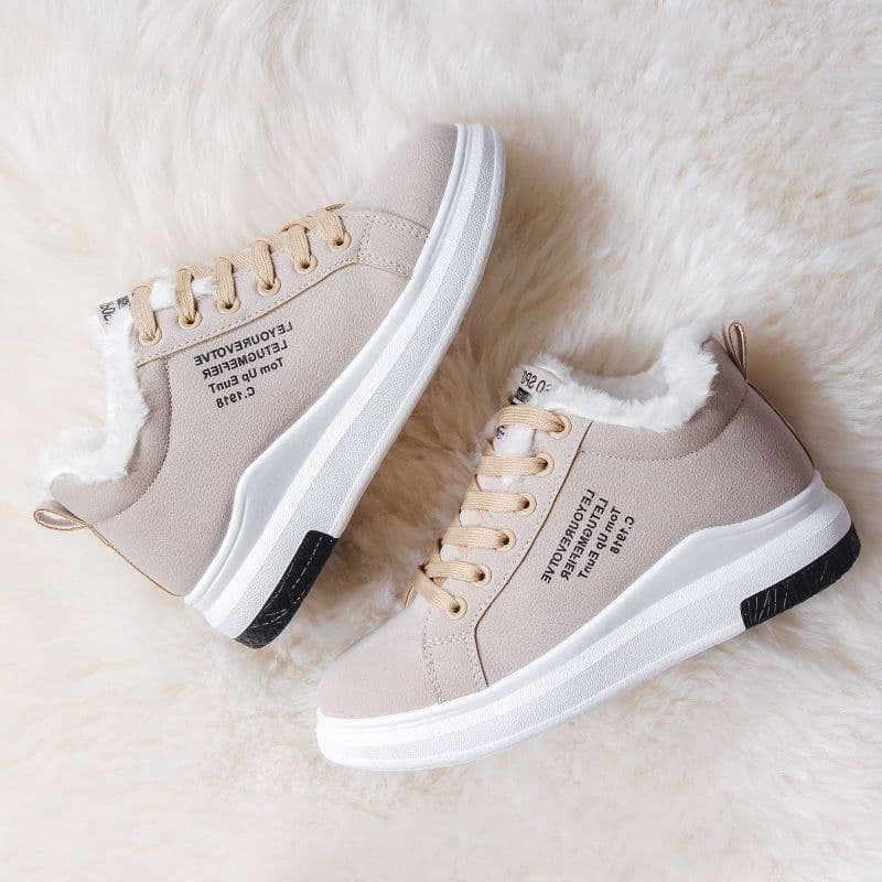 image-Women's Low-Cut Cotton Shoes Winter Warm Flat Heel Boots