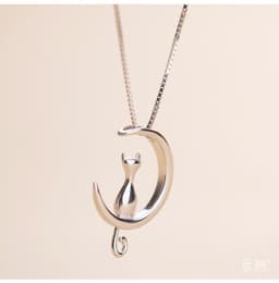 image-Fashion Cat Moon Pendant Necklace Silver Gold Chain Jewelry Gift