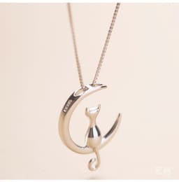 image-Fashion Cat Moon Pendant Necklace Silver Gold Chain Jewelry Gift