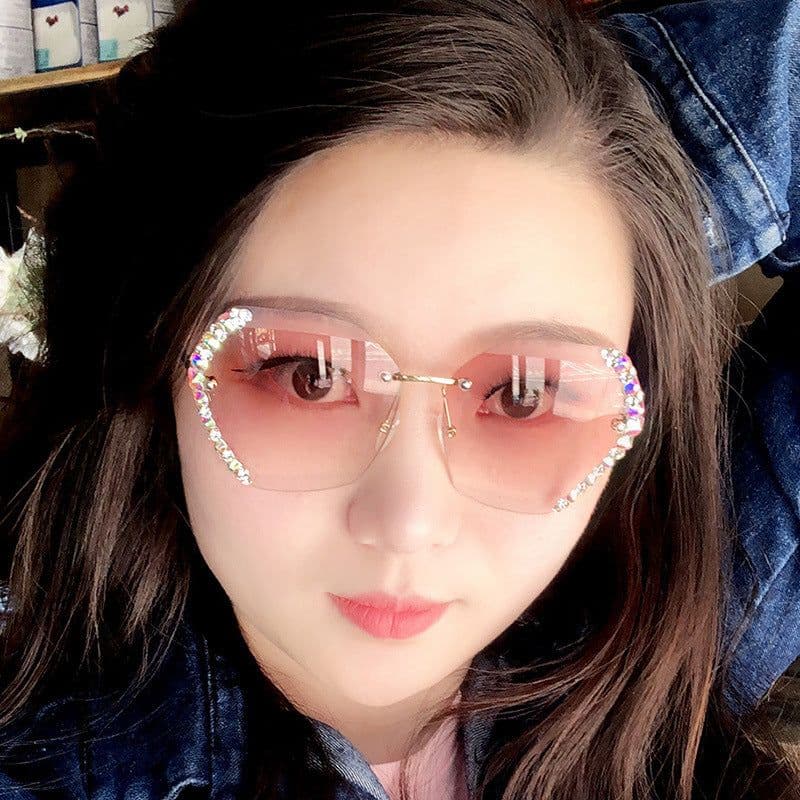 image-Women's Retro Round Sunglasses UV Protection PC Frame Resin Lens