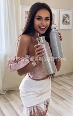 image-Diamond-Studded Stainless Steel Vacuum Flask 600ml Straight Cup