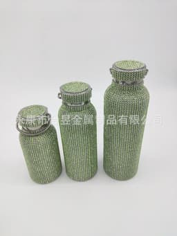 image-Diamond-Studded Stainless Steel Vacuum Flask 600ml Straight Cup
