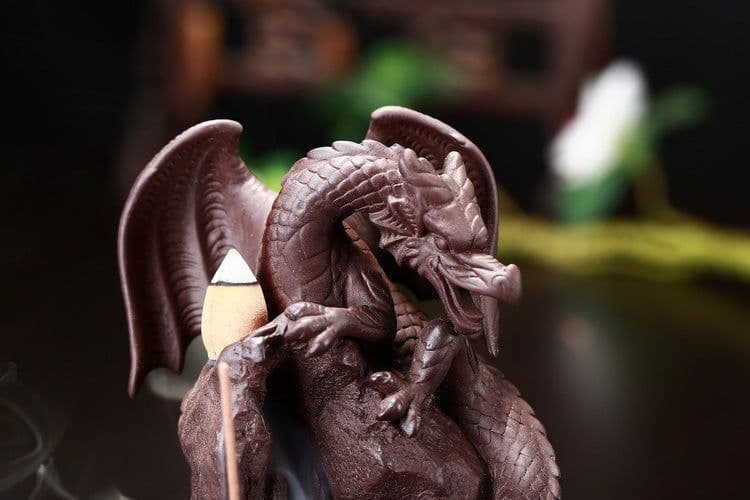 image-Ceramic Dragon Dinosaur Incense Burner with Fog Effect