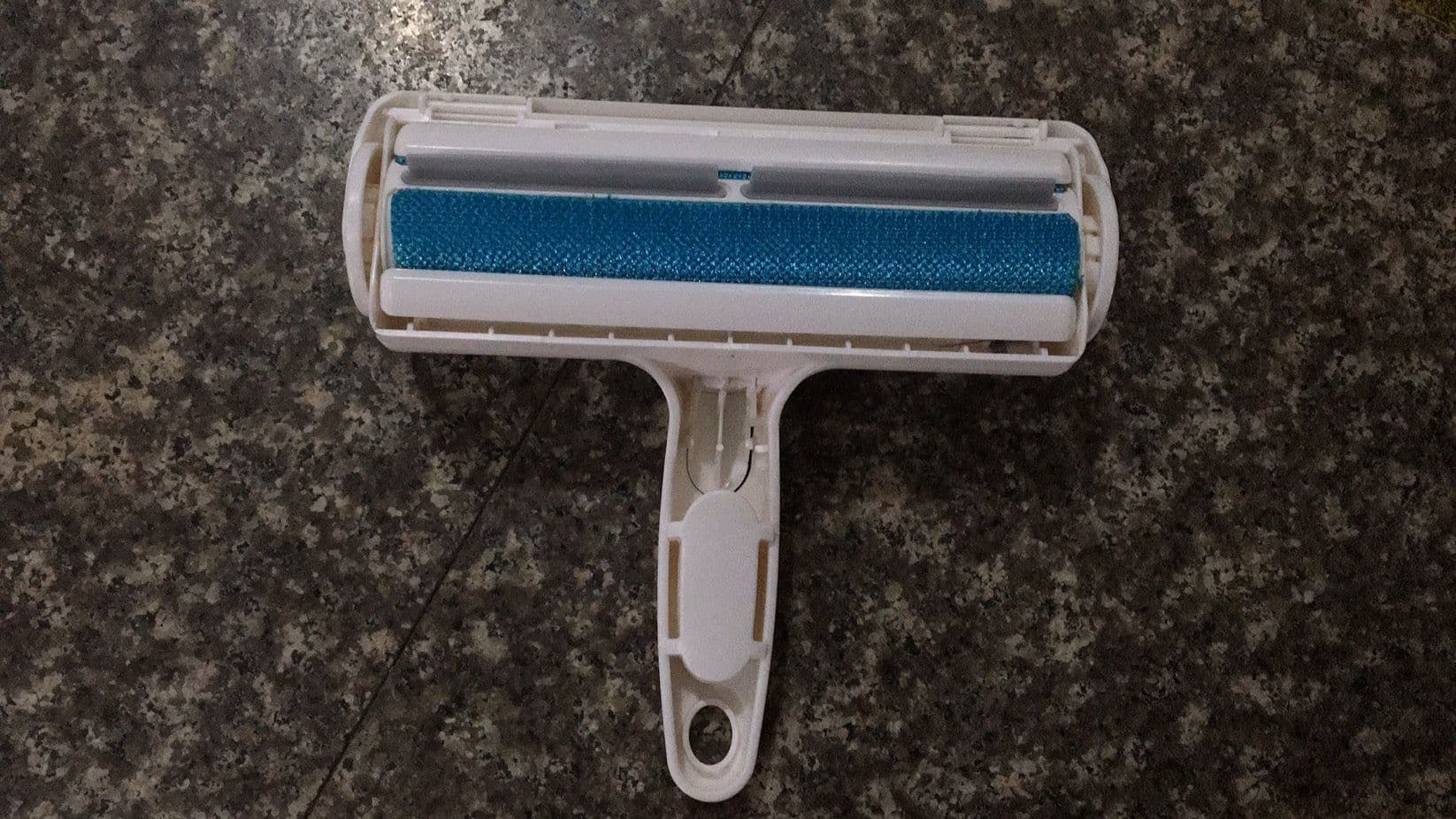 image-Pet Hair Removal Brush for Sofa Carpet Dog Supplies
