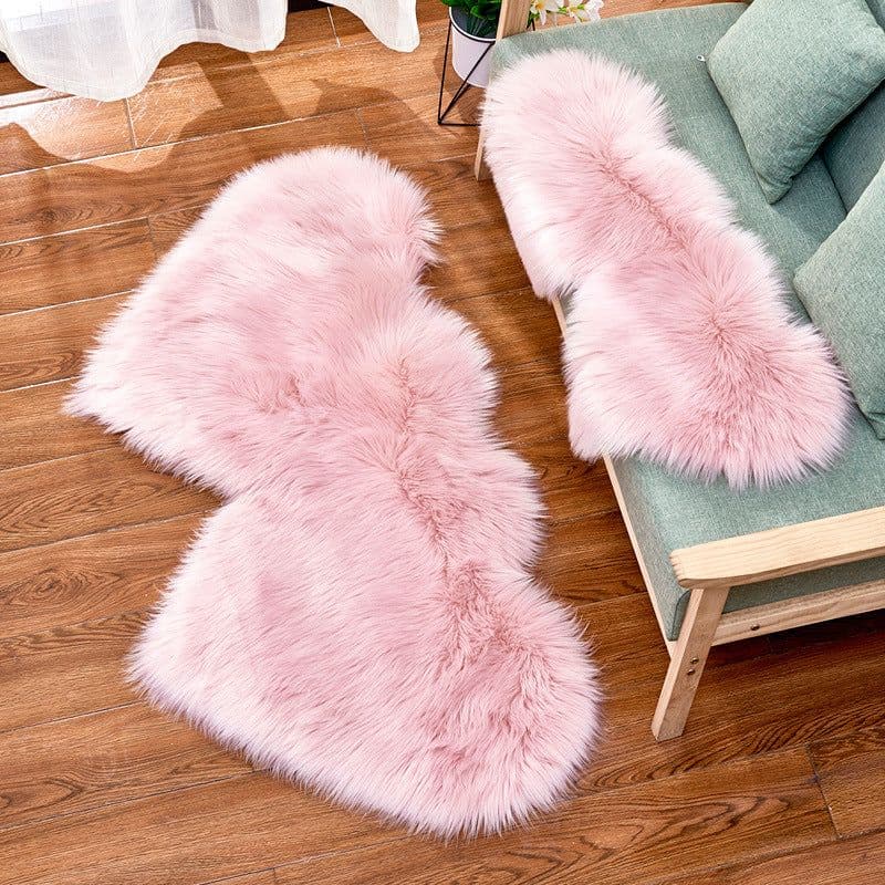 image-Shengxi Heart-Shaped Plush Carpet European Style Floor Mat 90x180cm