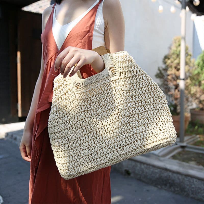image-Woven Straw Beach Bag with Zipper Closure for Women