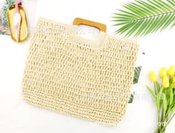 image-Woven Straw Beach Bag with Zipper Closure for Women