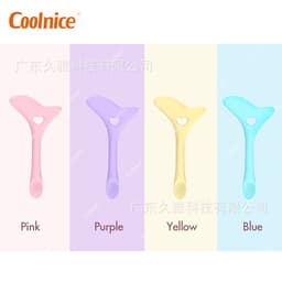 image-Amazon Silicone Eyeliner Guide Tool