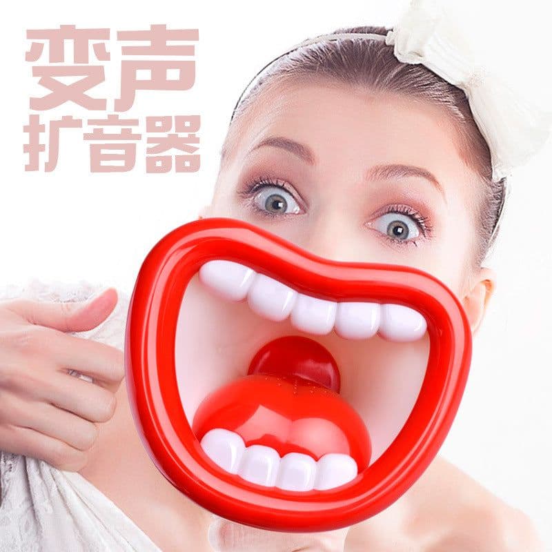 image-Voice Changer Microphone Toy for Kids with Sound Effects Red