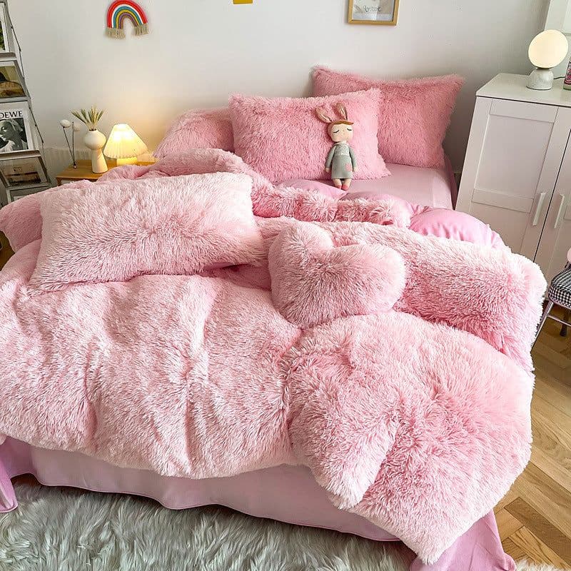 image-Juxiang Court Cloud Mink Velvet 4-Piece Bedding Set Modern Style