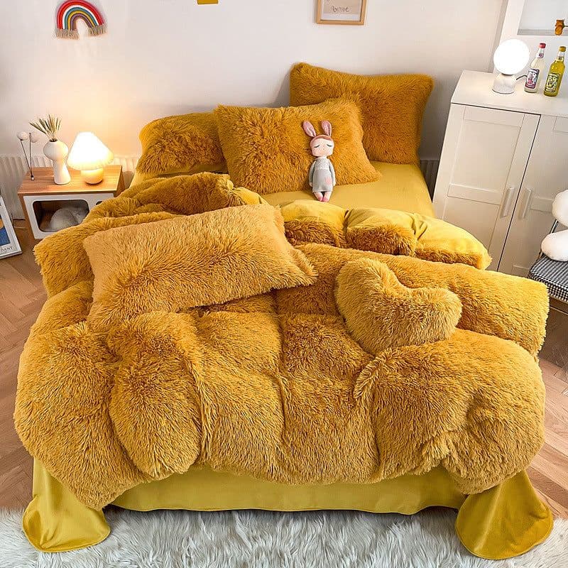 image-Juxiang Court Cloud Mink Velvet 4-Piece Bedding Set Modern Style