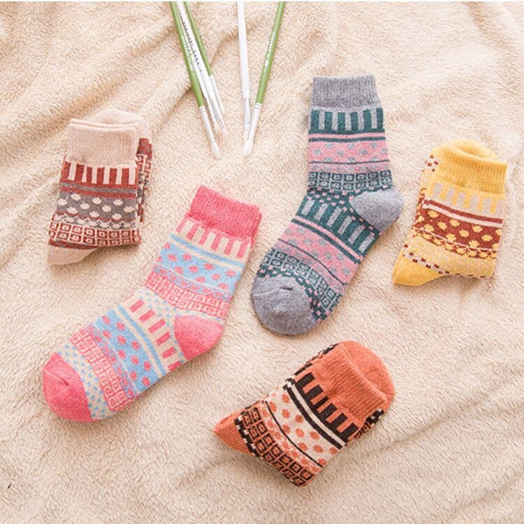 image-Camel Knitting Women's Wool Socks Thickened Warm Winter Mid-Calf