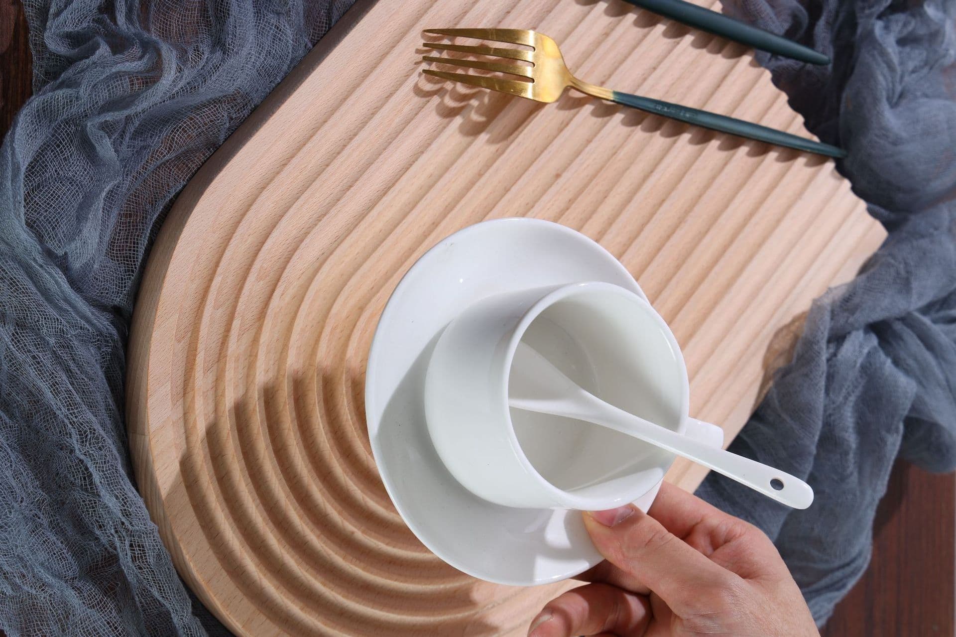 image-Beech Wood Serving Tray Square 10cm Rainbow Water Ripple Pattern