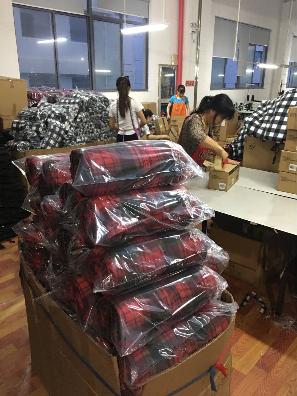 image-Car Electric Blanket 12V Heating Blanket