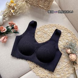 image-Accent Figure Nylon Bra 3/4 Cup No Wire Lace Medium Mold