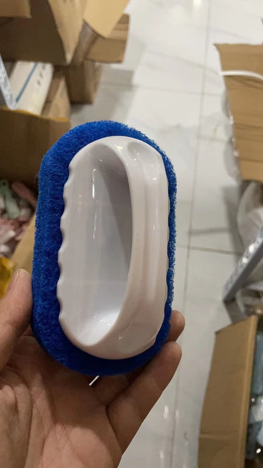 image-Kitchen Cleaning Brush with Handle - Sponge Scrubber for Stove Bathtub Tiles