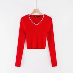 image-Women's Solid Color V-Neck Slim Fit Knitted Sweater STUDC0825