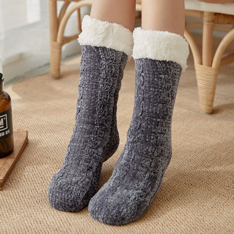 image-Lansha Women's Polyester Floor Socks Medium Tube Winter Home Socks