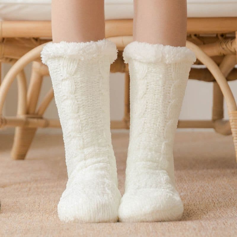 image-Lansha Women's Polyester Floor Socks Medium Tube Winter Home Socks