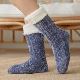 image-Lansha Women's Polyester Floor Socks Medium Tube Winter Home Socks