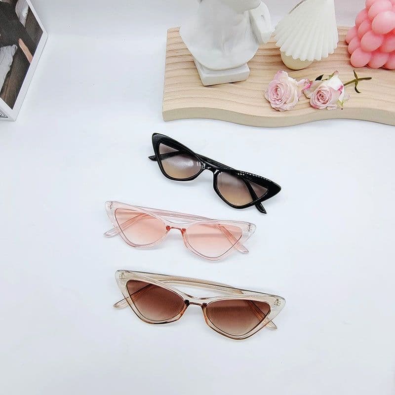 image-Cat's Eye Retro Sunglasses Small Frame Fashion Eyewear