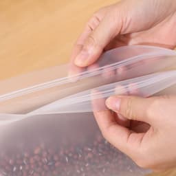 image-EVA Food Storage Bags Reusable Sealable Freezer Bag 28x26cm