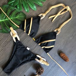image-Women's Solid Color Strap Bikini Swimsuit with Chest Pad