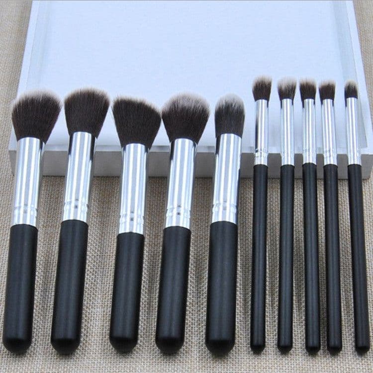 image-10-Piece Beginner Makeup Brush Set Nylon Hair Wooden Handle