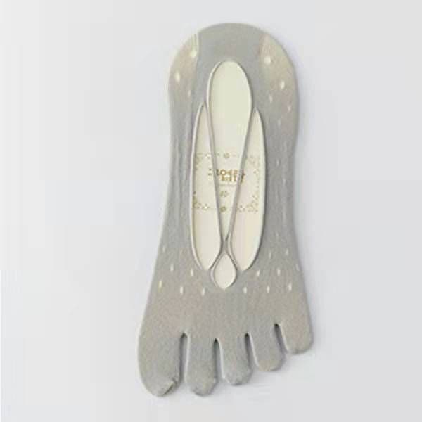 image-Five-Toe Socks Women's Invisible Boat Socks Non-Slip Breathable Nylon