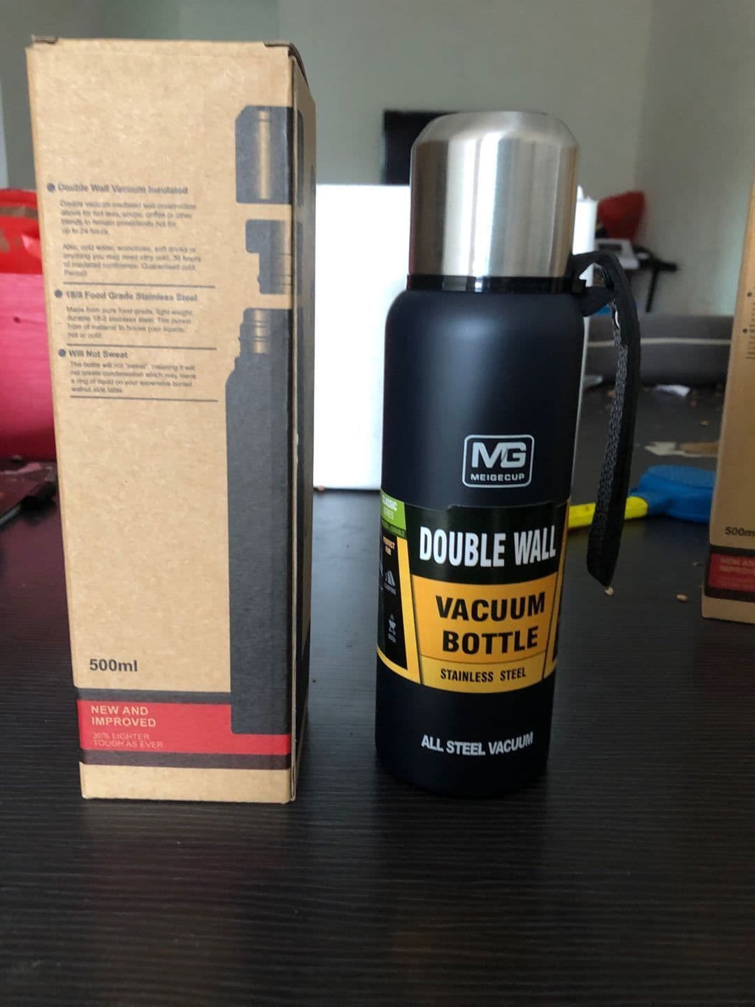 image-Meige Stainless Steel Vacuum Thermos Cup 1500ml with Cup Holder