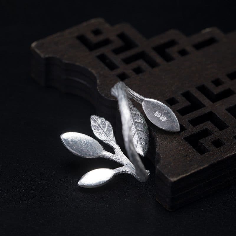 image-S925 Silver Adjustable Aventurine Jade Leaf Ring Retro Women's Jewelry