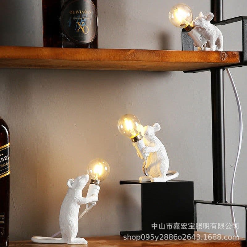 image-Mouse Table Lamp Resin Animal Lamp Gold European Style