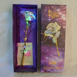 image-Gold Leaf Rose Bouquet HC8001 Plastic Flower Gift Box