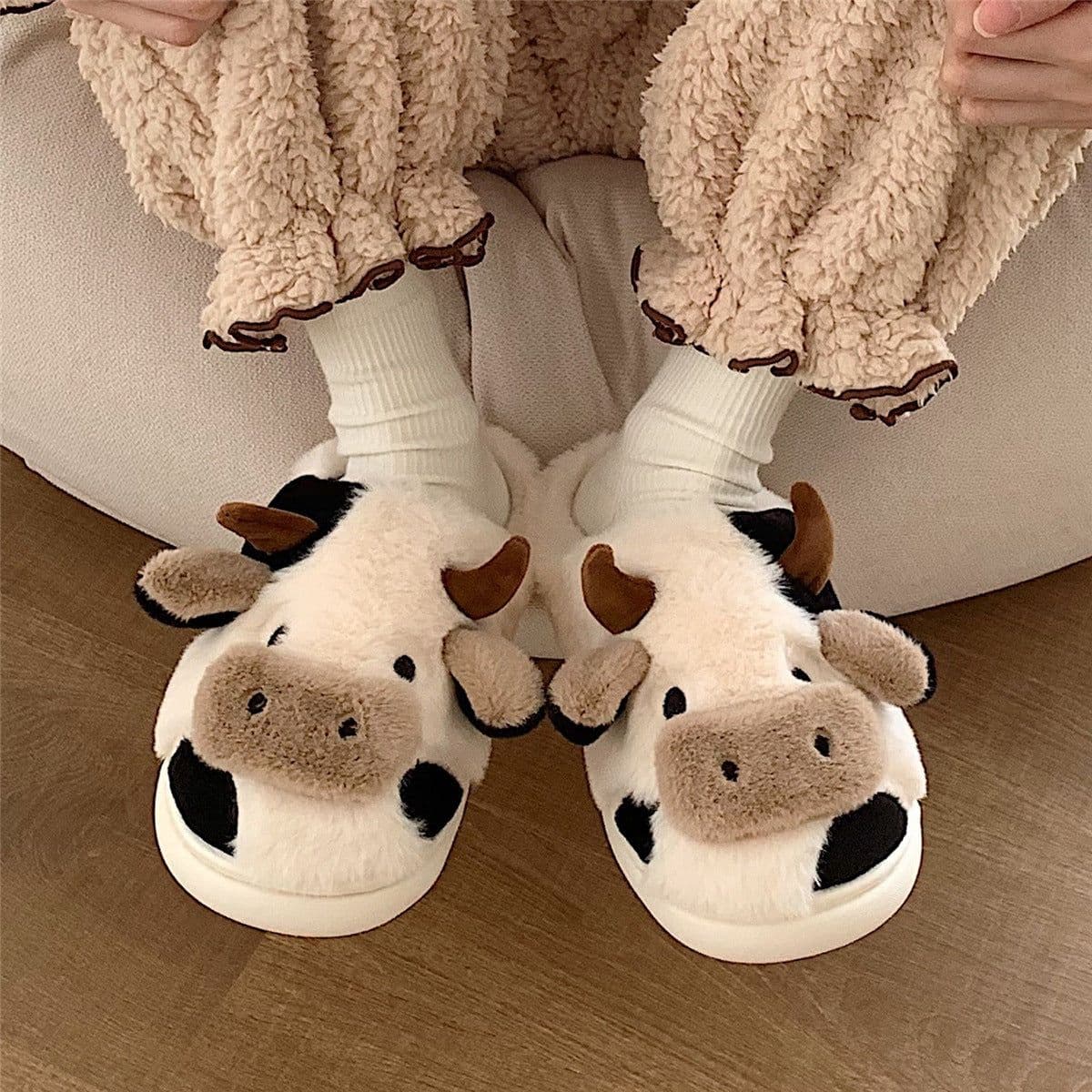 image-Women's Plush Cotton Slippers Non-Slip Warm Indoor Shoes D003btdbn